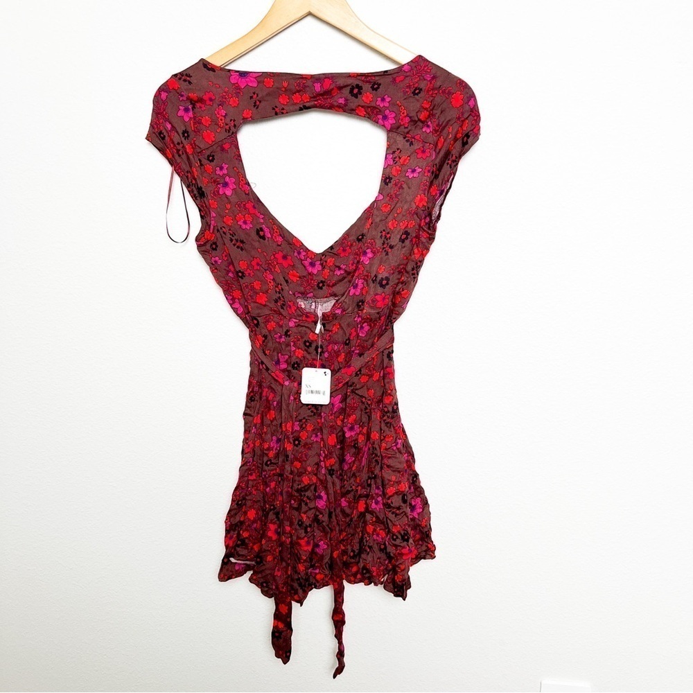 Free People NWT Floral Wrap Dress Mini Dress Red Purple Size XS Ruffled Hem - Picture 5 of 9
